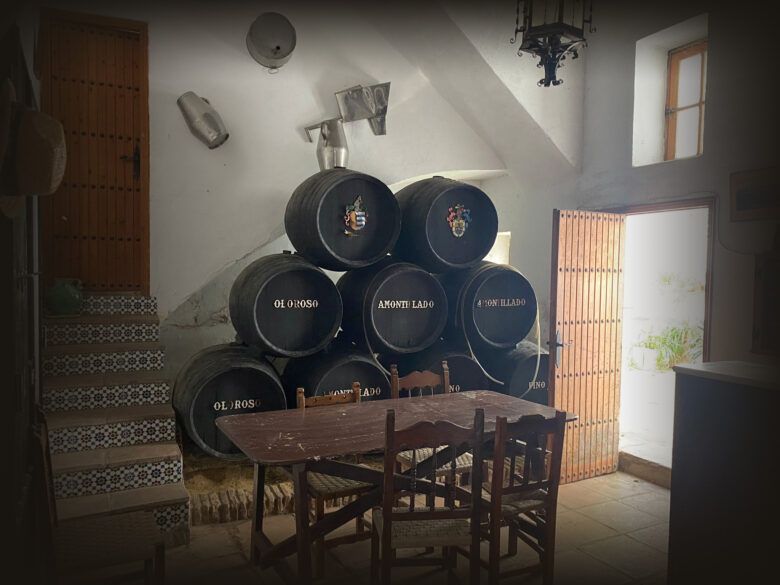 Damajuana Jerez bar zona privada botas de vino