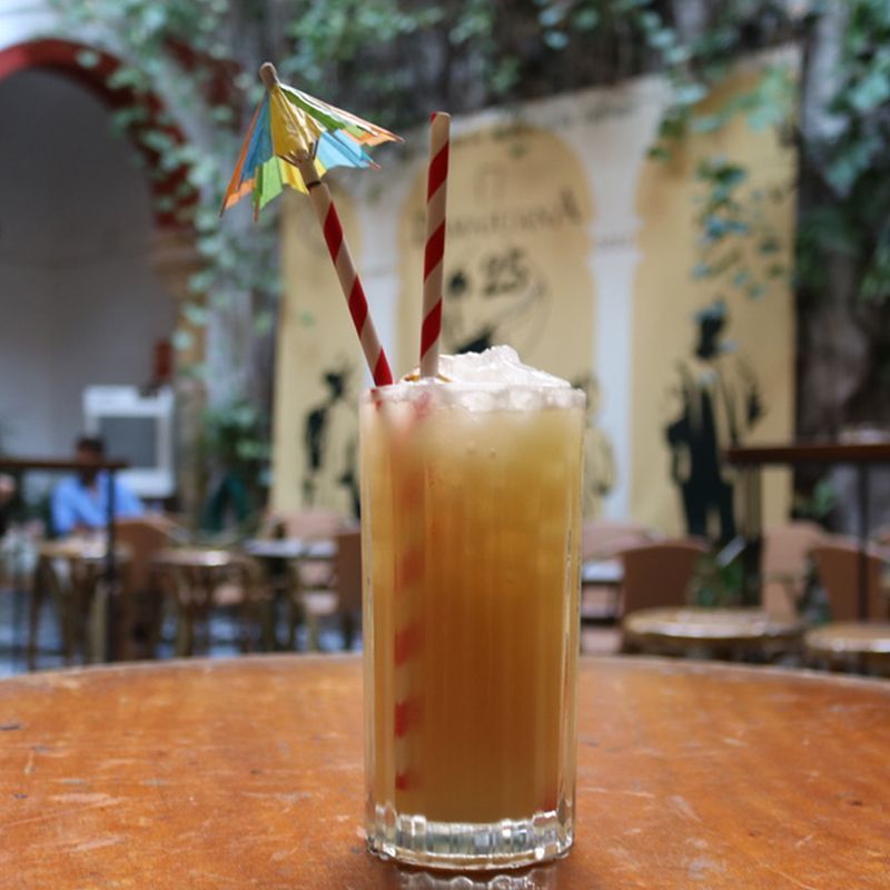 bebida damajuana bar cafe copas