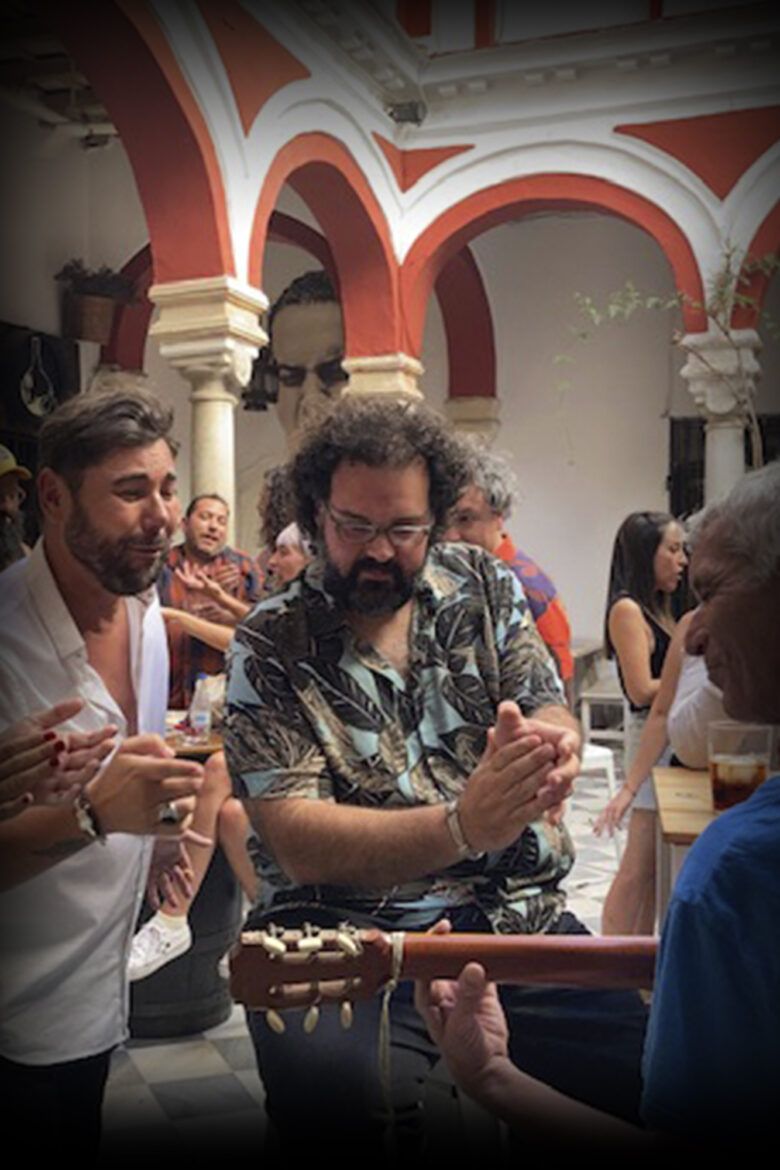musica en directo en damajuana jerez bar